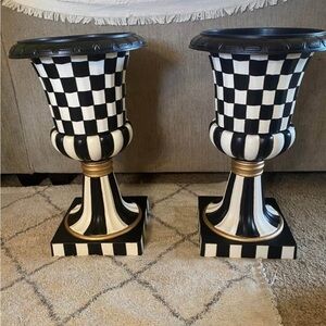 Elegant Black and White Checkered Pedestal Vases